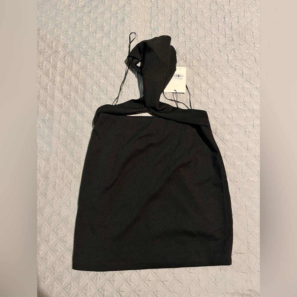 Black skirt